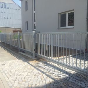 Referenzfoto Zaun / Tor – vergrößern